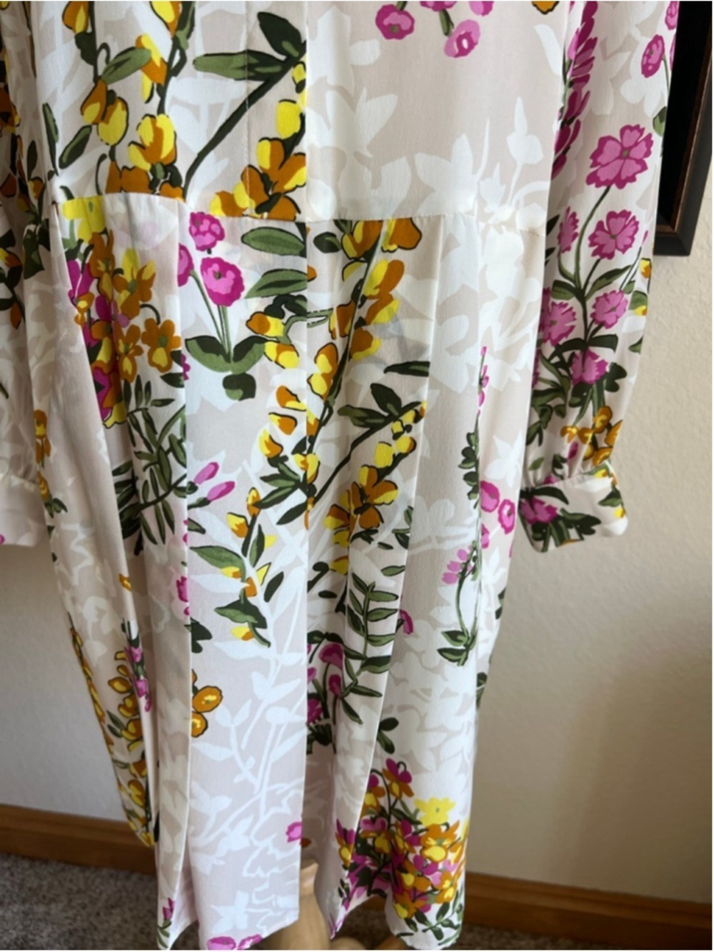 NWOT Weekend MaxMara Long Sleeve Dress Size 2 Beige Pink Floral - Picture 5 of 9